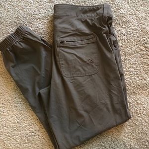 Women’s Joggers - Alpine Design